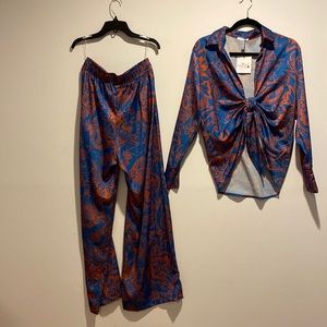 Silk set for vacation, tied in front, strapped waistband, high waisted pants.